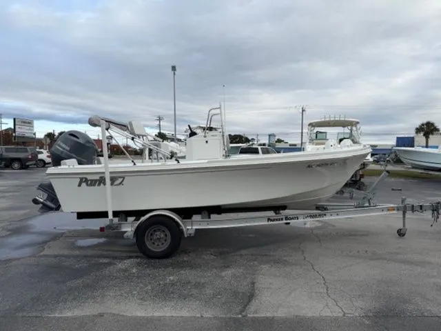 Slide: The Image of Parker 1801 Center Console 2022 - 3