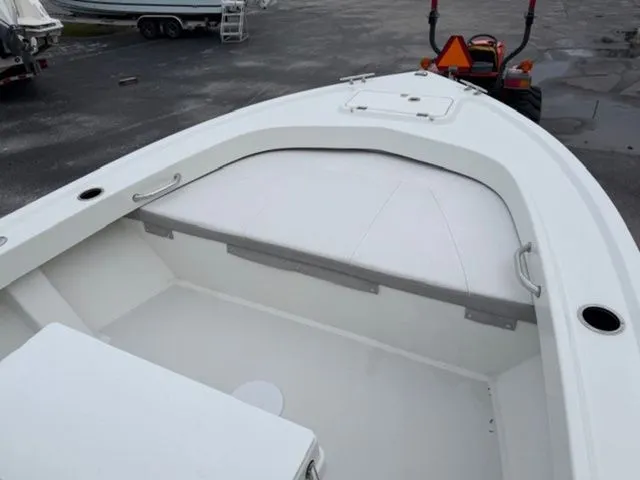 Slide: The Image of Parker 1801 Center Console 2022 - 6