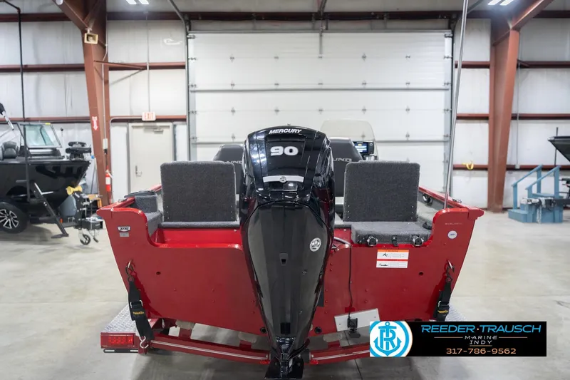 Slide: The Image of 2020 Lund 1775 Adventure SS boat with Mercury 90 engine in showroom. - 7