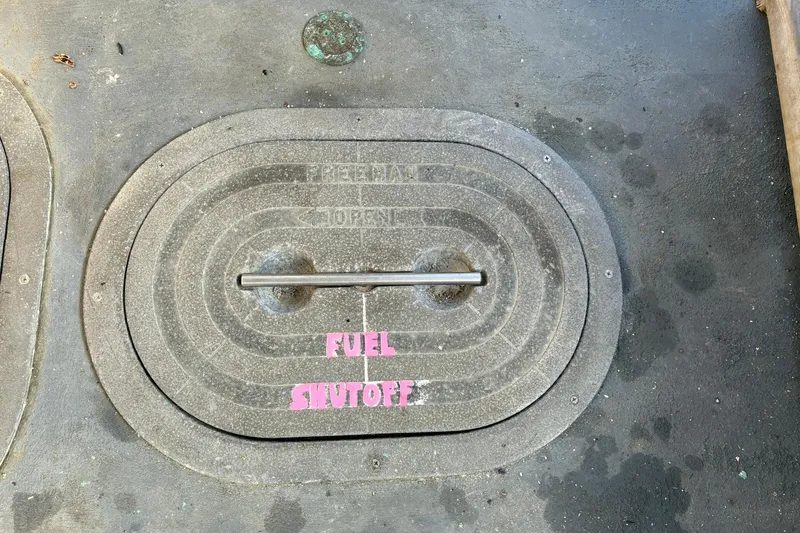 Slide: The Image of Fuel shutoff valve on Calvin Beal COI PASSENGER 2000 boat deck. - 78