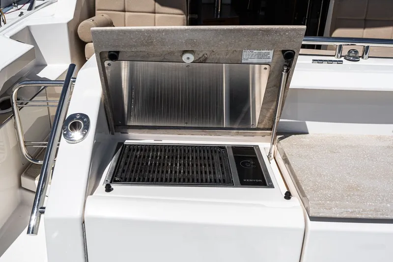 Slide: The Image of Tiara C44 Coupe 2015 - 14