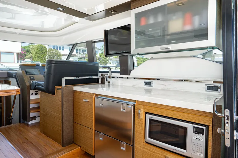 Slide: The Image of Tiara C44 Coupe 2015 - 26