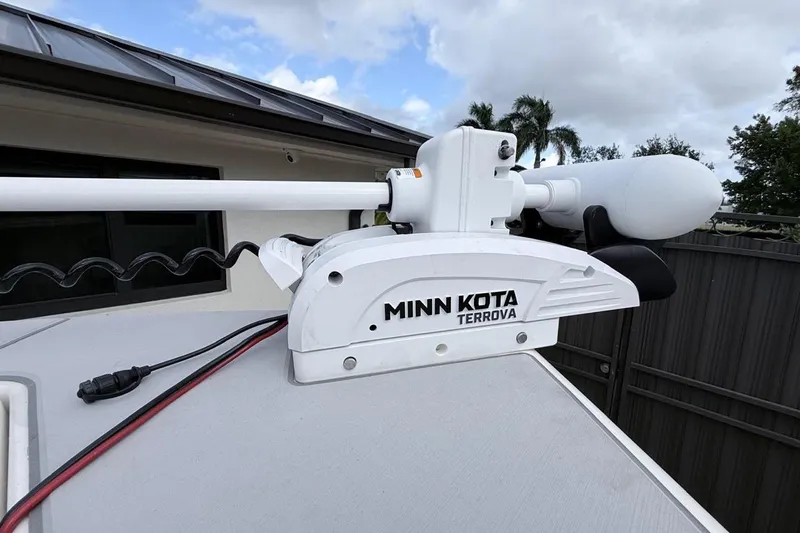 Slide: The Image of Minn Kota Terrova trolling motor on 2024 Sea Pro 222 Center Console boat. - 21
