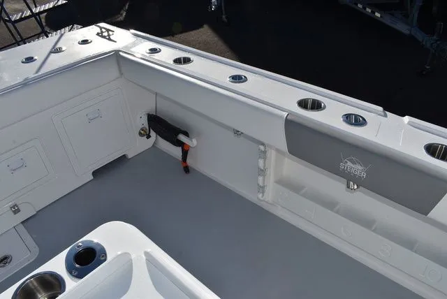 Slide: The Image of Steiger Craft 31 Fisherman 2025 - 28