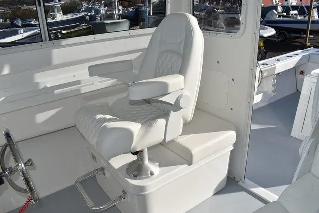 Slide: The Image of Steiger Craft 31 Fisherman 2025 - 35