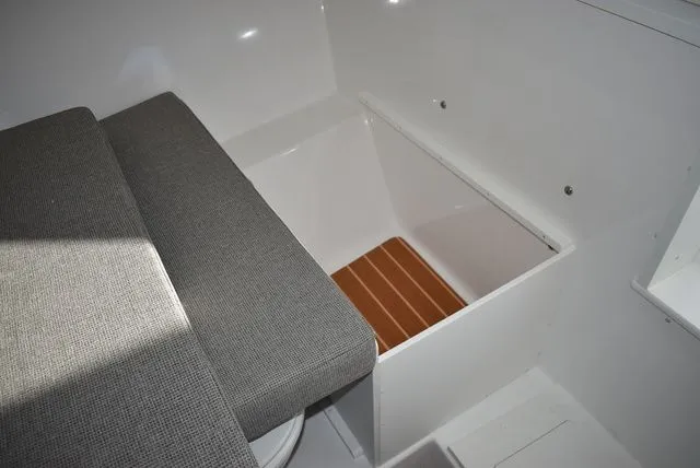 Slide: The Image of Steiger Craft 31 Fisherman 2025 - 57