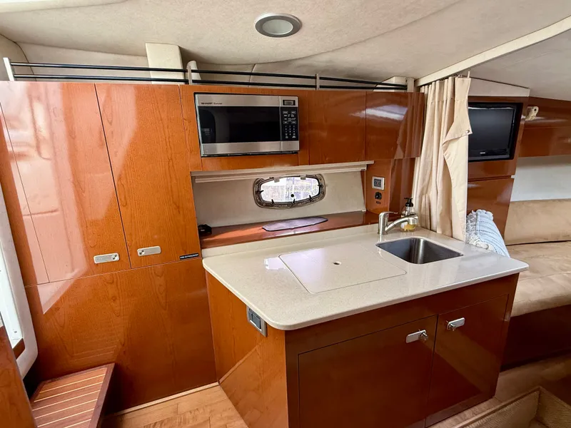 Slide: The Image of Sea Ray Sundancer 310 2010 - 24