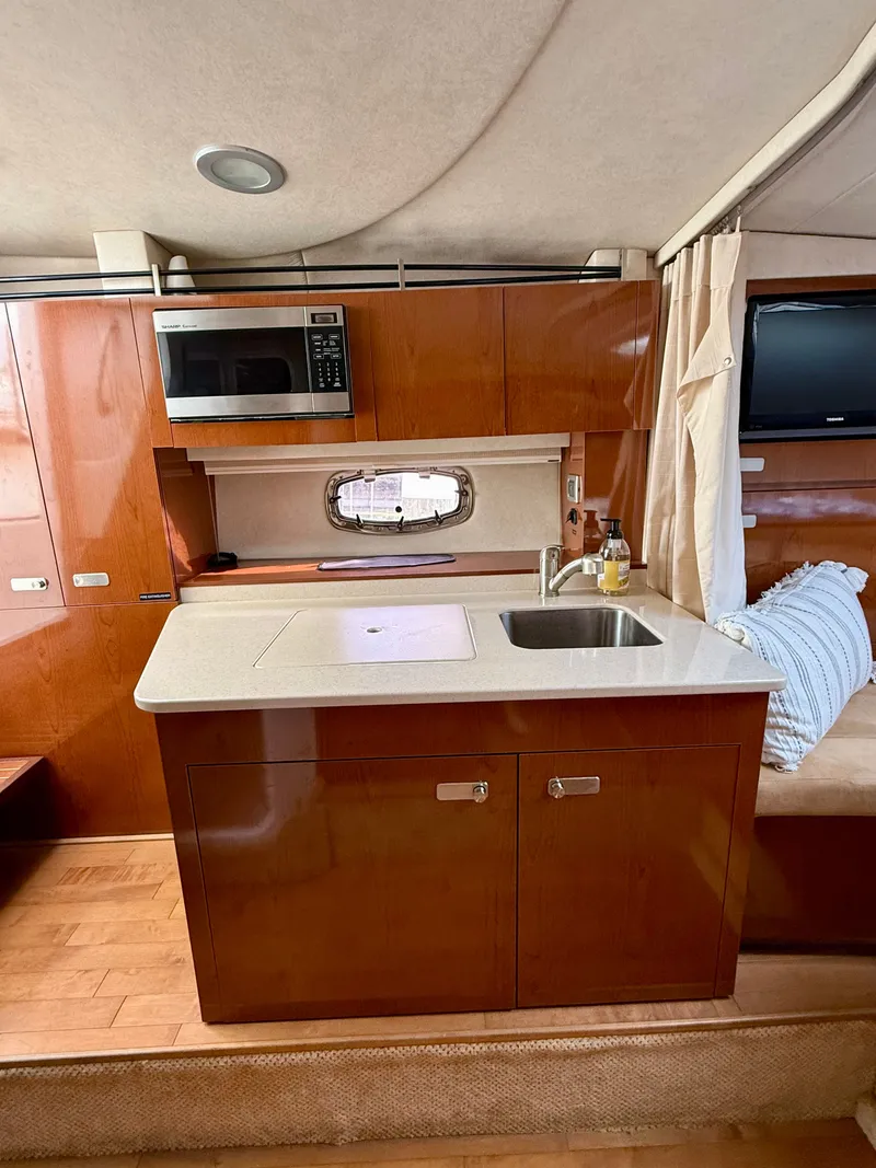 Slide: The Image of Sea Ray Sundancer 310 2010 - 25