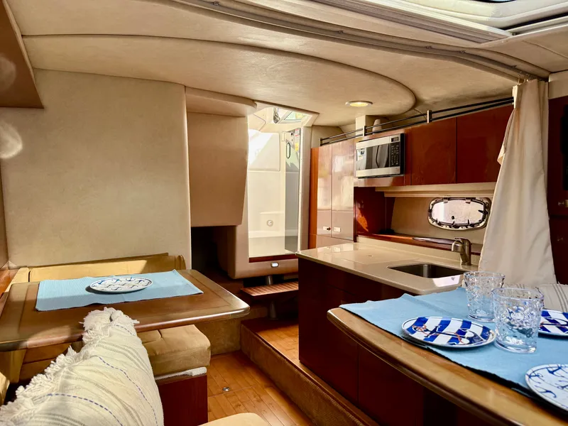 Slide: The Image of Sea Ray Sundancer 310 2010 - 44