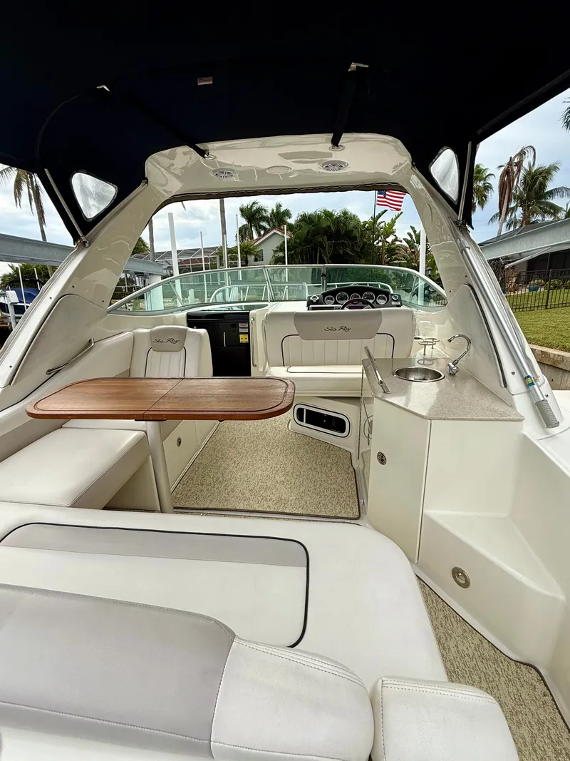 Slide: The Image of Sea Ray Sundancer 310 2010 - 7