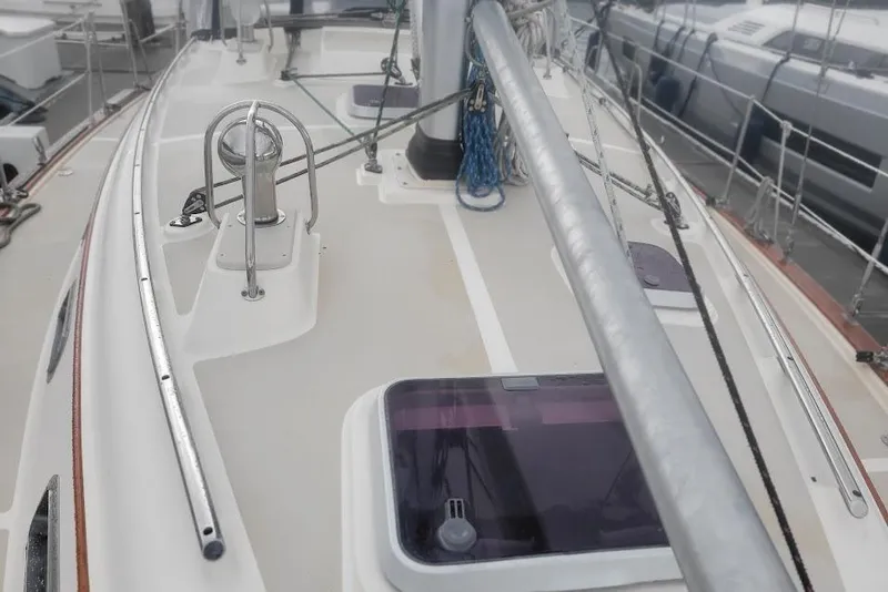 Slide: The Image of 2008 Island Packet 370 sailboat deck with rigging and hatch details. - 20