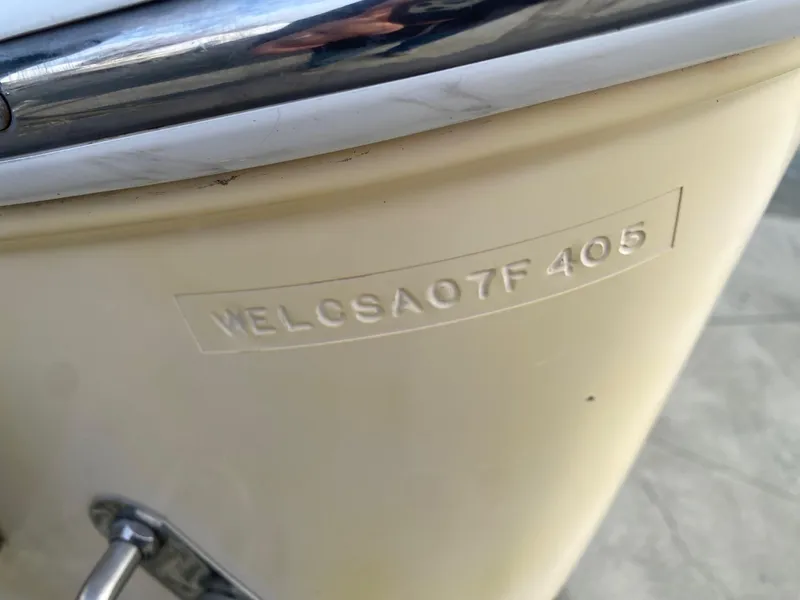 Slide: The Image of Wellcraft 252 Coastal 2005 - 24