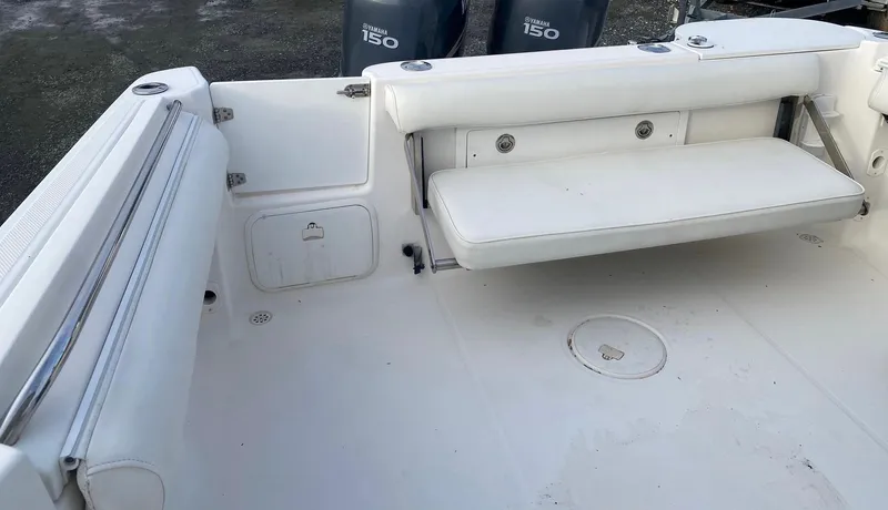 Slide: The Image of Wellcraft 252 Coastal 2005 - 8