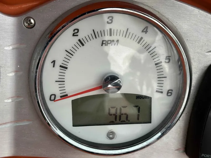 Slide: The Image of Sanger V215 SX 2017 - 13