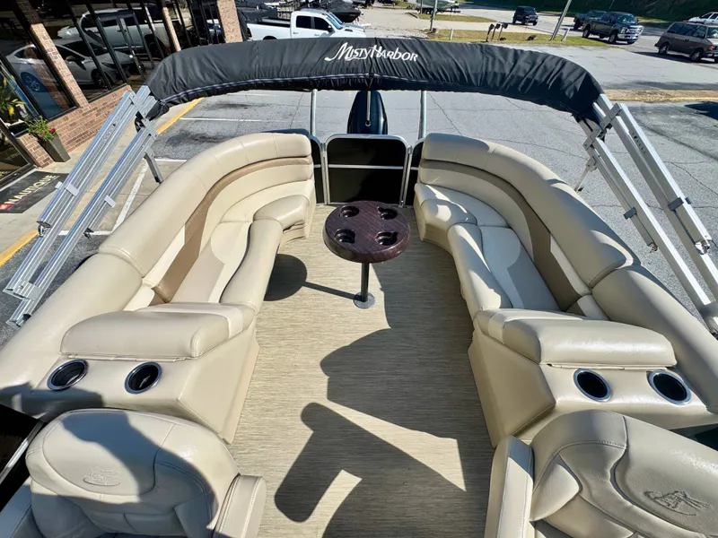 Slide: The Image of Misty Harbor A-2285RU 2017 - 11