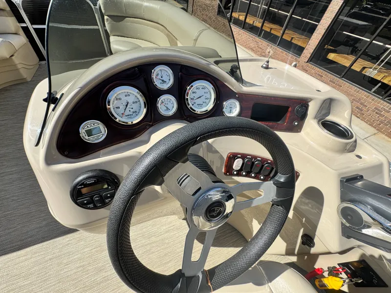 Slide: The Image of Misty Harbor A-2285RU 2017 - 8