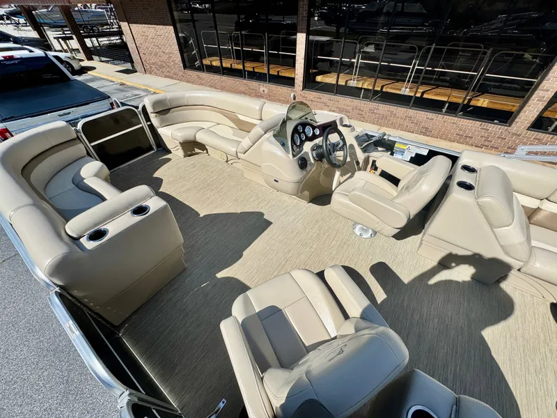 Slide: The Image of Misty Harbor A-2285RU 2017 - 9