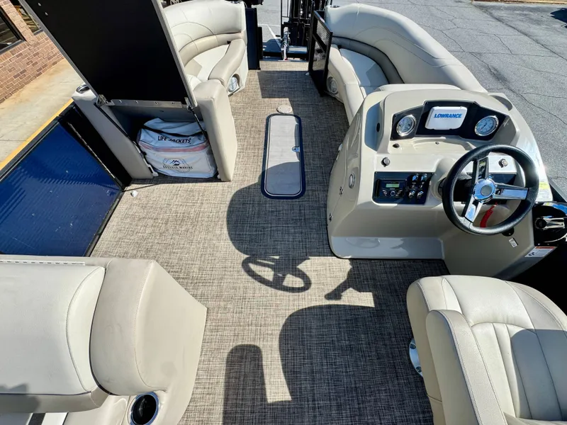 Slide: The Image of Cypress Cay Seabreeze 232 2023 - 12