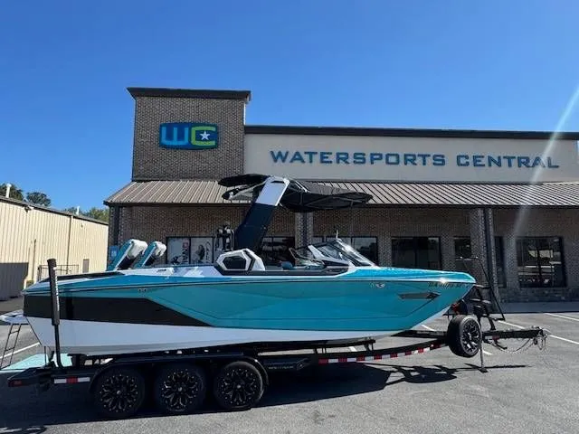 Slide: The Image of Nautique Super Air Nautique G25 Paragon 2022 - 22