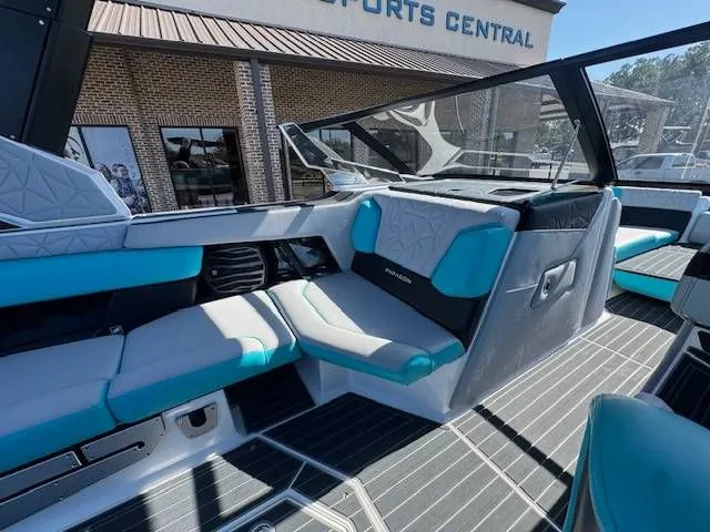 Slide: The Image of Nautique Super Air Nautique G25 Paragon 2022 - 27