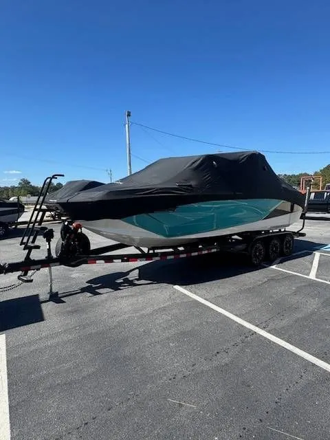 Slide: The Image of Nautique Super Air Nautique G25 Paragon 2022 - 32