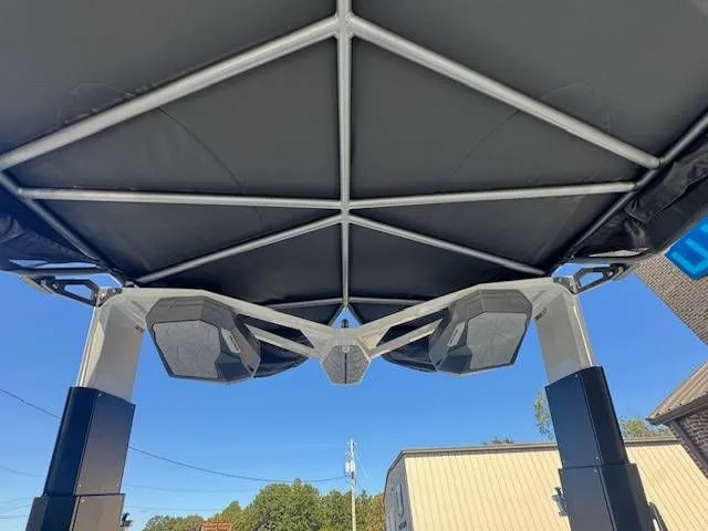 Slide: The Image of Nautique Super Air Nautique G25 Paragon 2022 - 35