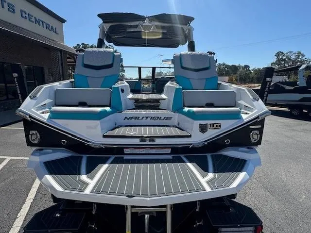 Slide: The Image of Nautique Super Air Nautique G25 Paragon 2022 - 5