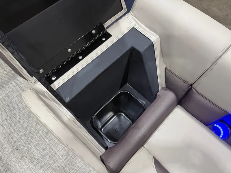 Slide: The Image of Bentley Pontoons Legacy 220 QSB Swingback & Honda 4-Stroke EFI 2026 - 27