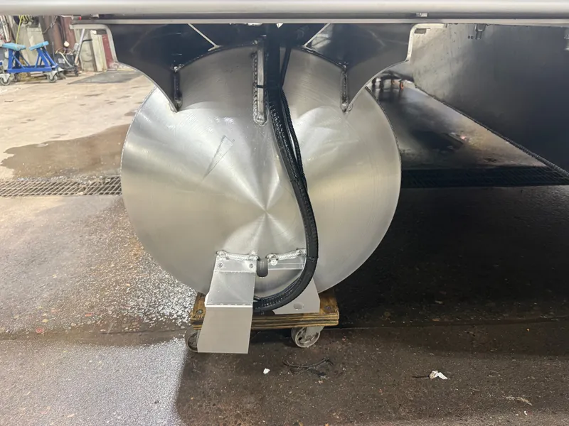 Slide: The Image of Bentley Pontoons Legacy 115HP Swingback 220 Pontoon 2026 - 36