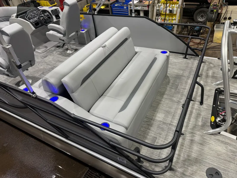 Slide: The Image of Bentley Pontoons Legacy 115HP Swingback 220 Pontoon 2026 - 4