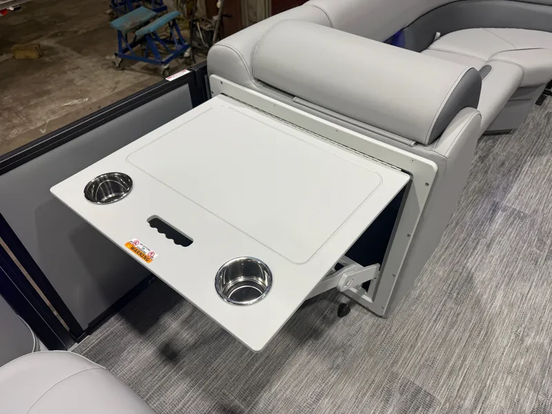 Slide: The Image of Bentley Pontoons Legacy 220 Swingback & Honda 4-Stroke EFI 2026 - 25