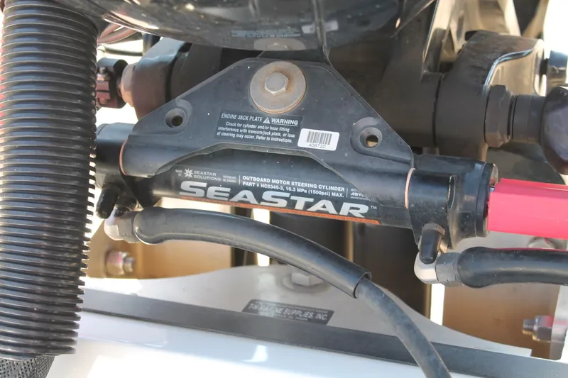 Slide: The Image of Ranger Boats Z175 2019 - 10