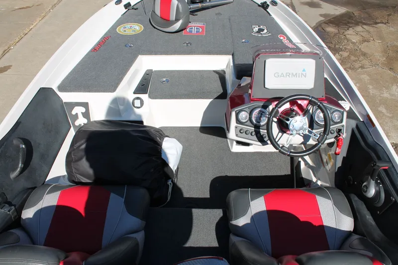 Slide: The Image of Ranger Boats Z175 2019 - 16