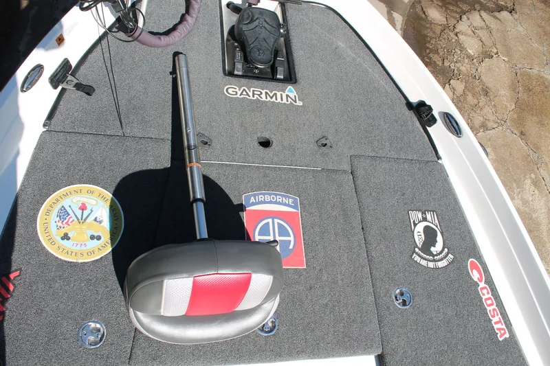 Slide: The Image of Ranger Boats Z175 2019 - 7