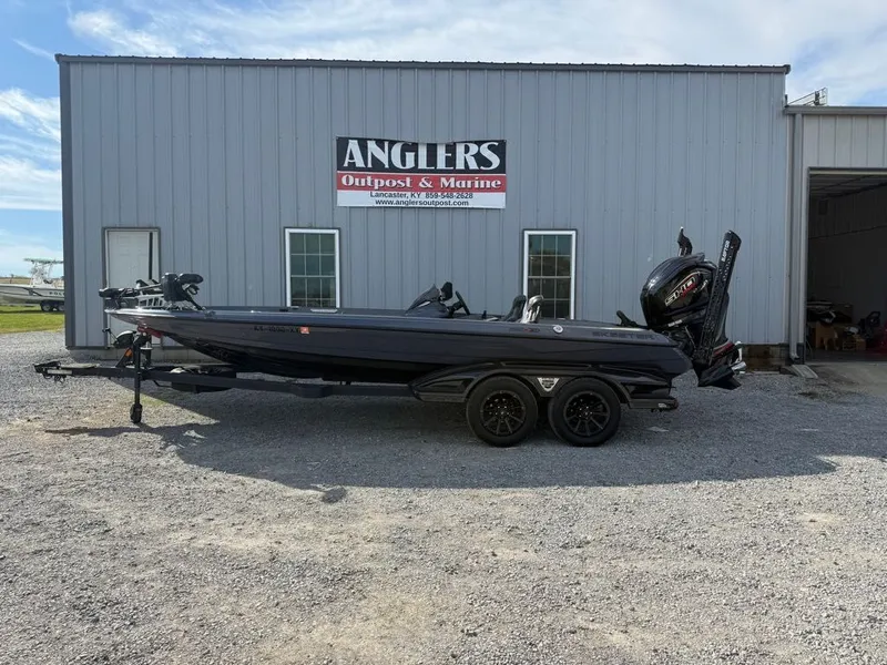 The Image of Skeeter FXR21 2024 - 1