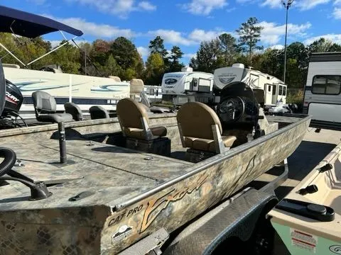 Slide: The Image of Excel Cat Pro Side Console 2172 2024 - 8