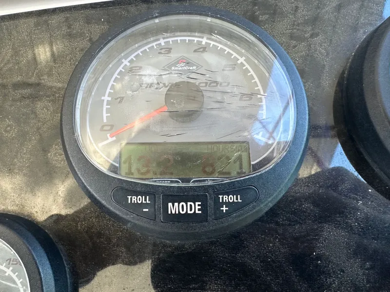 Slide: The Image of Cruisers 320 Express 2005 - 27