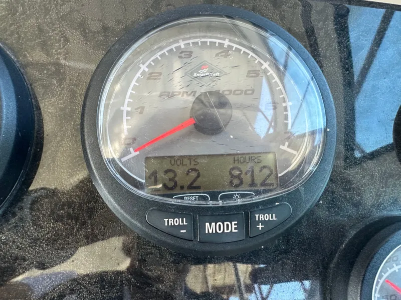 Slide: The Image of Cruisers Yachts 320 Express 2005 - 28