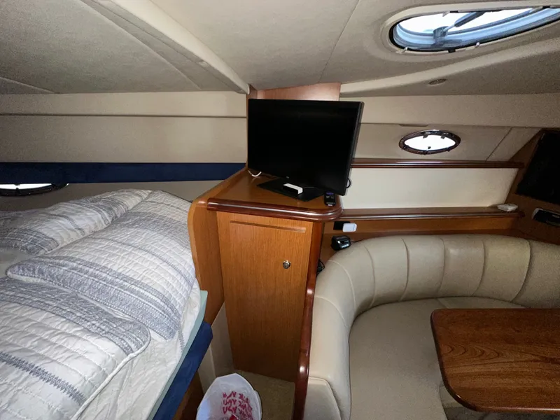 Slide: The Image of Cruisers Yachts 320 Express 2005 - 44