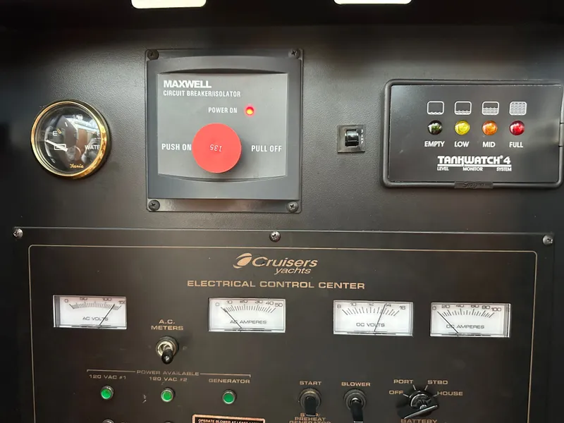 Slide: The Image of Cruisers 3672 2002 - 47