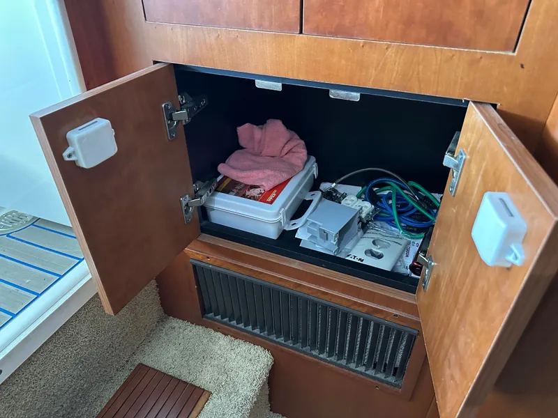 Slide: The Image of Cruisers 3672 2002 - 52