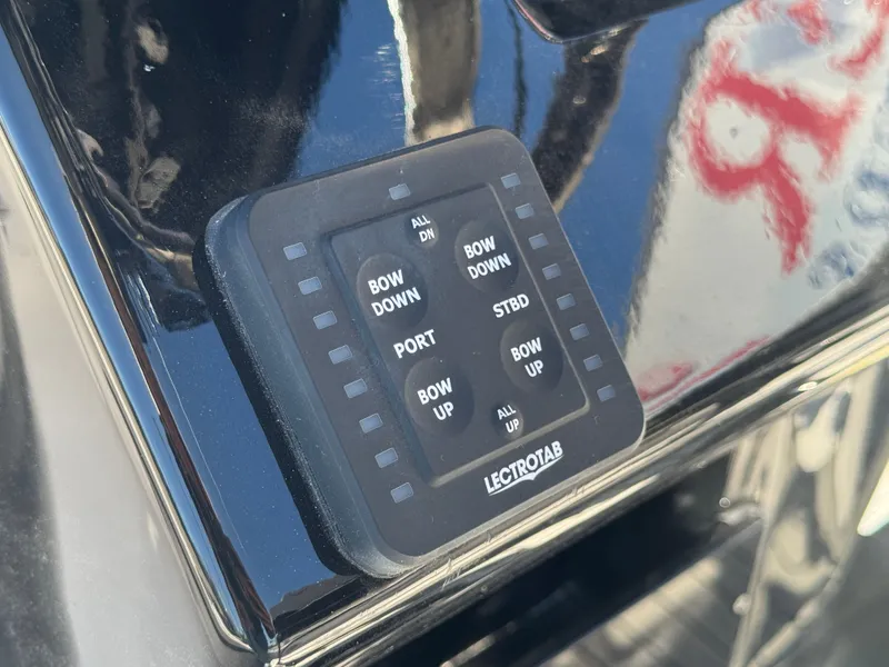 Slide: The Image of Tidewater 2500 Carolina Bay 2026 - 24