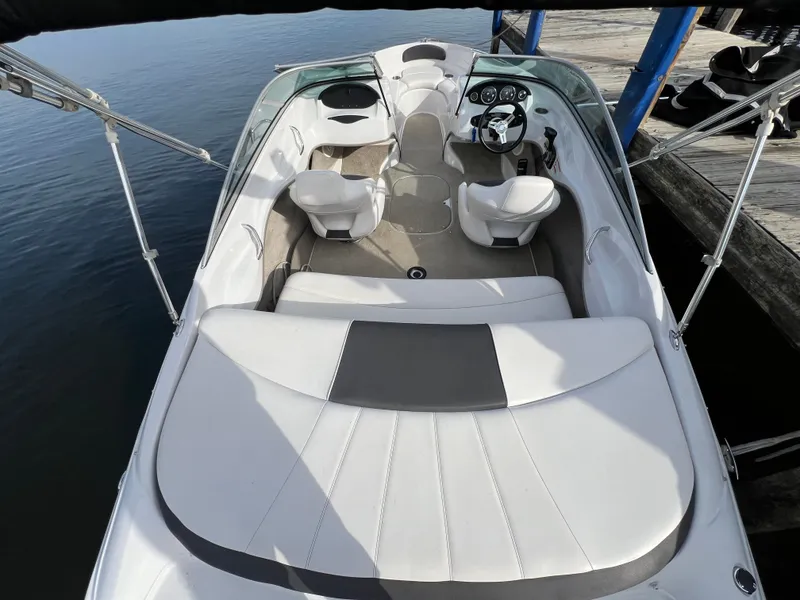 The Image of Four Winns H190 2010 - 1