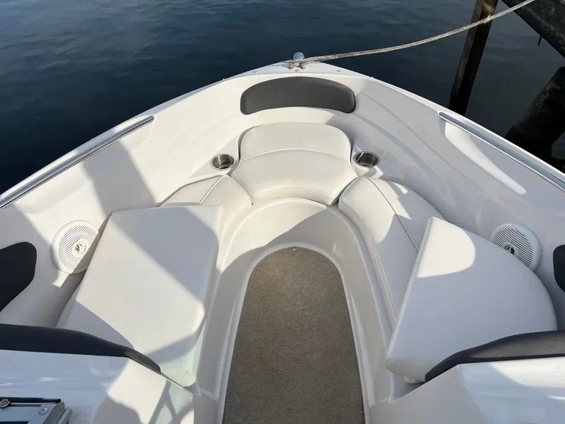 Slide: The Image of Four Winns H190 2010 - 15