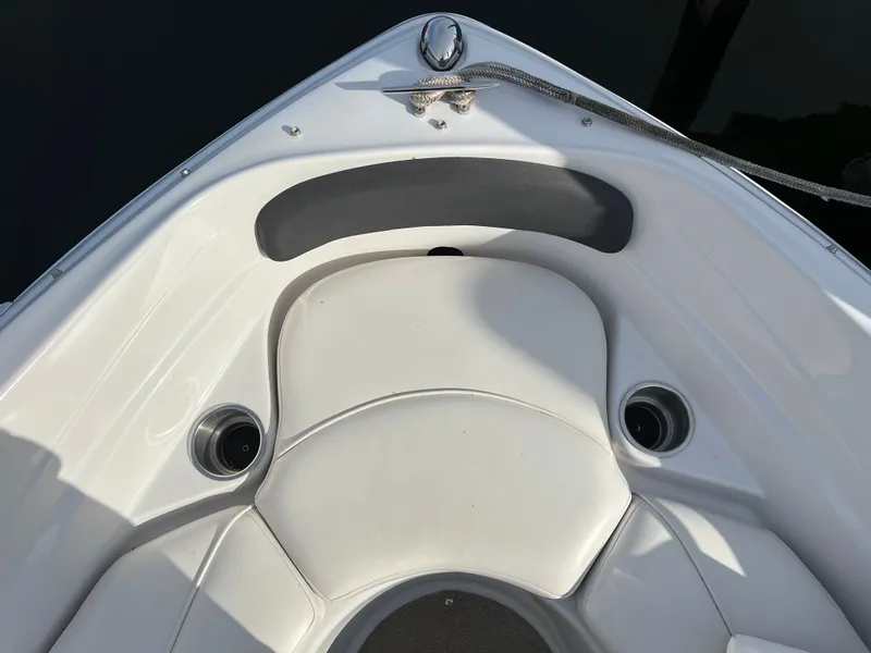 Slide: The Image of Four Winns H190 2010 - 18