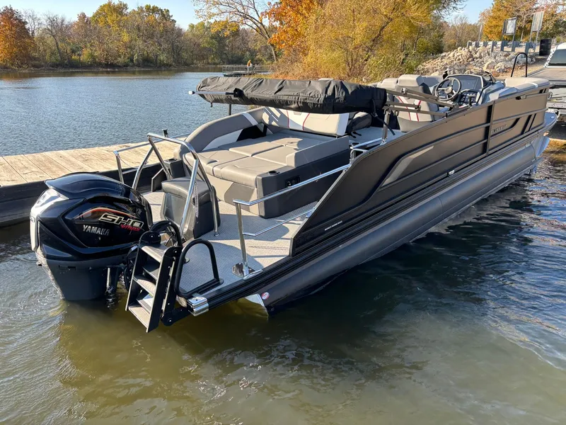 Slide: The Image of Evotti 723 CS 2026 - 24