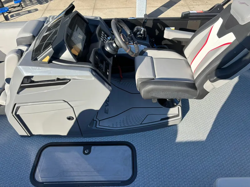 Slide: The Image of Evotti 723 CS 2026 - 4