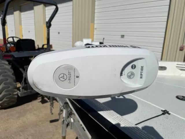 Slide: The Image of Excel Bay Pro 203 2020 - 3