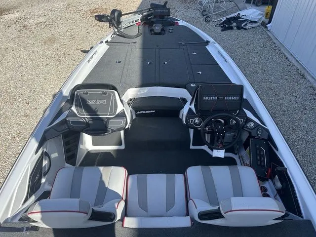 Slide: The Image of Skeeter ZXR20 2021 - 11