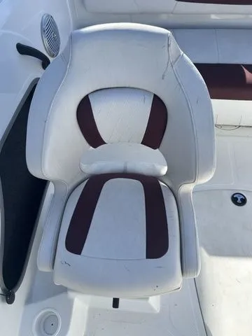 Slide: The Image of Tahoe 450 TF 2021 - 10